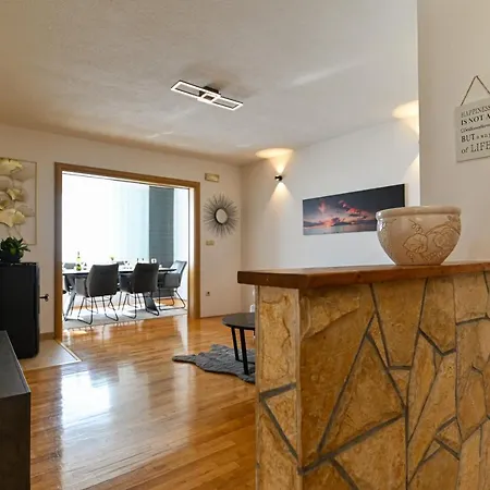 Apartman Cesarica *