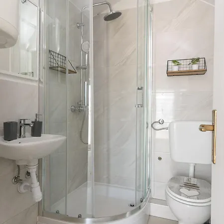 Cesarica Appartement Trogir