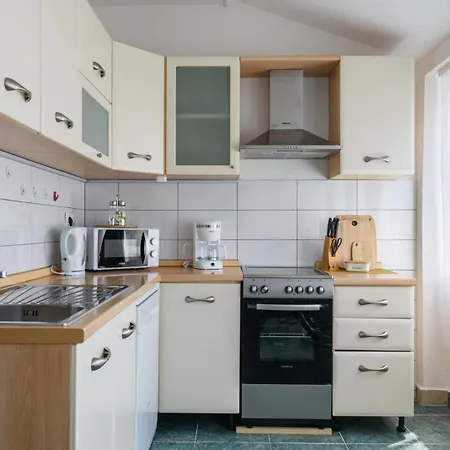 Cesarica Appartement *